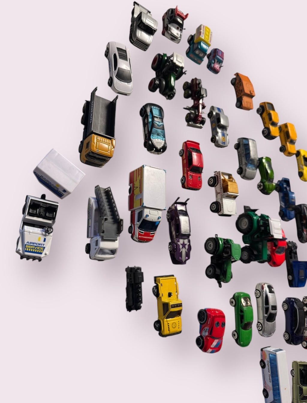 Großes Spielzeug Set für Jungen (über 90 Teile)