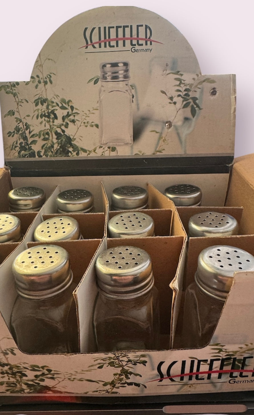 Glas-Streuer mit Metallverschluss von Scheffler